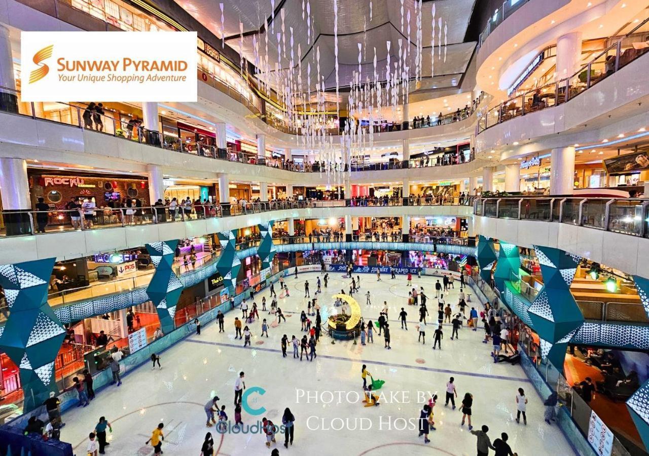 Sunway Studio Homestay With Balcony, Connecting Sunway Pyramid Mall & Sunway Lagoon Petaling Jaya Exterior foto